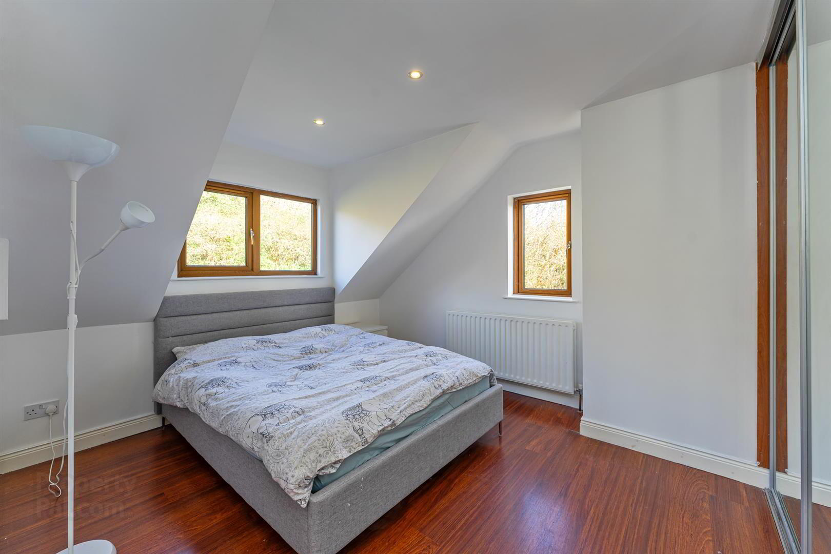 1085 Crumlin Road 21 of 28