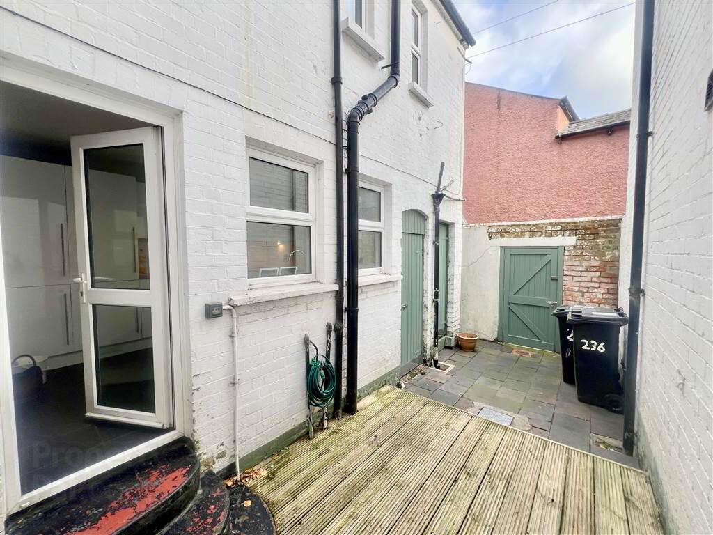 236 Ravenhill Road 24 of 24