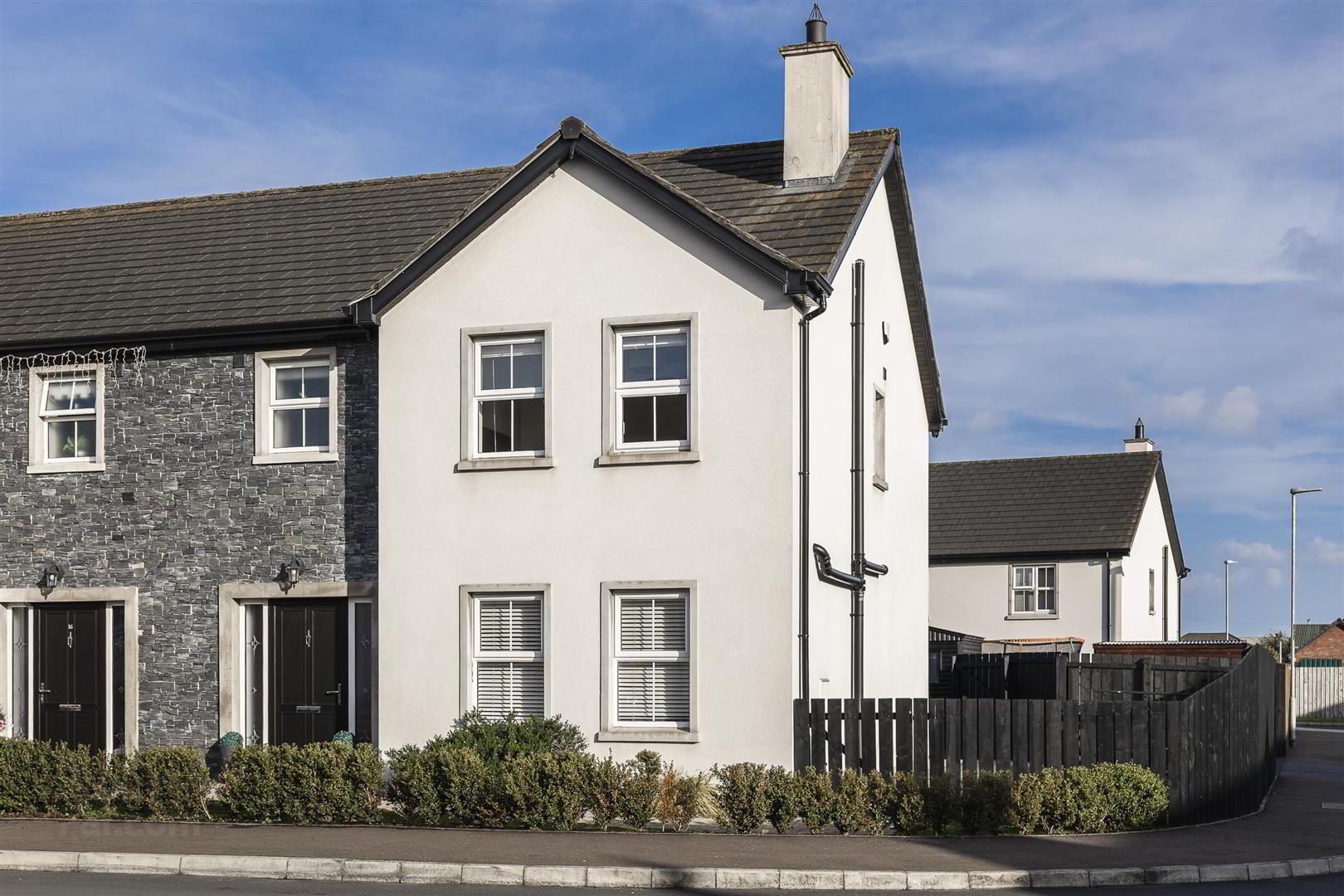 property description image