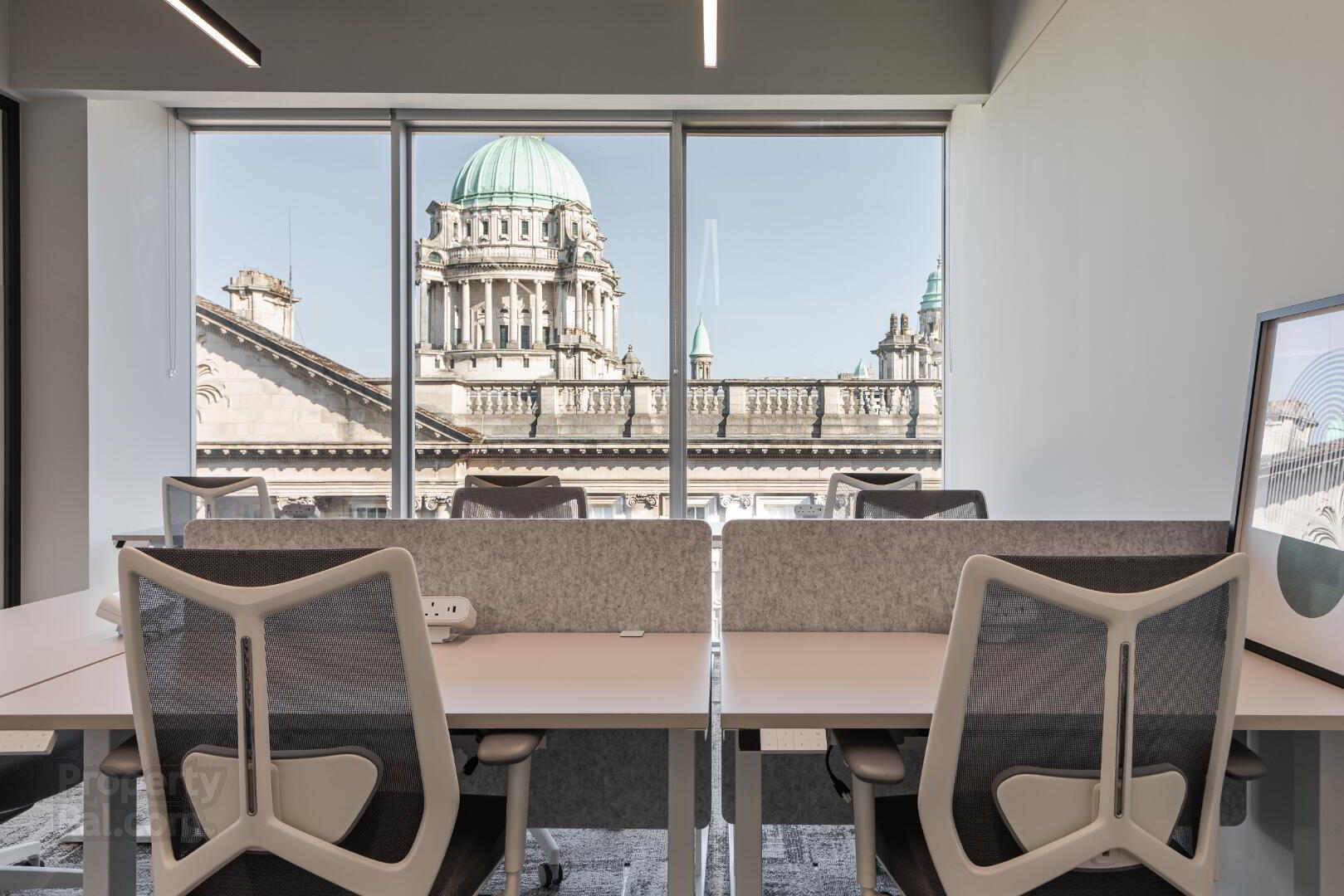 Metro Office, 6-9 Donegall Square South 4 of 37