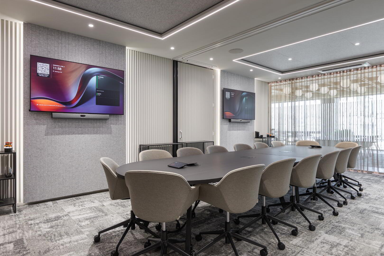 Metro Office, 6-9 Donegall Square South 21 of 37