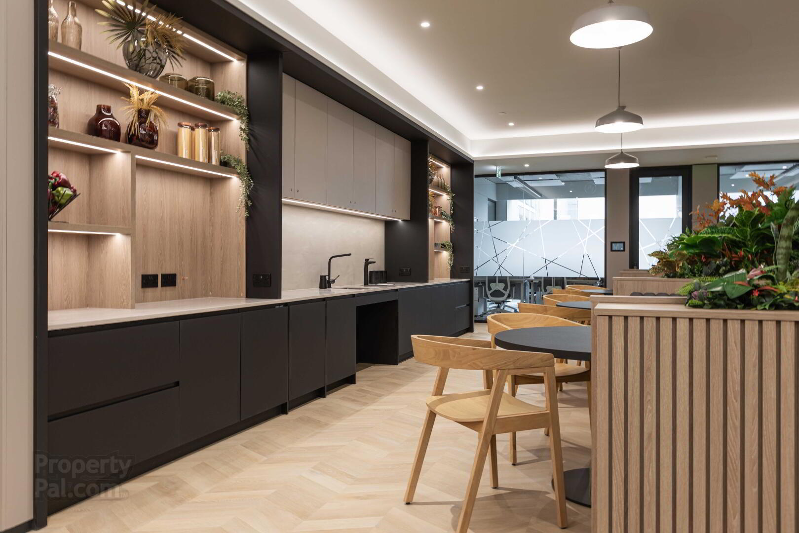 Metro Office, 6-9 Donegall Square South 27 of 37
