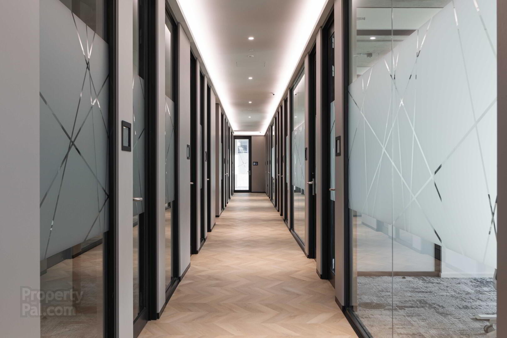 Metro Office, 6-9 Donegall Square South 30 of 37