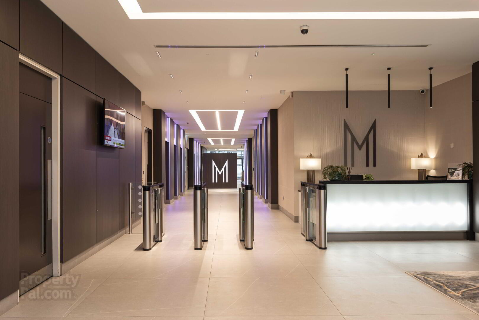 Metro Office, 6-9 Donegall Square South 31 of 37