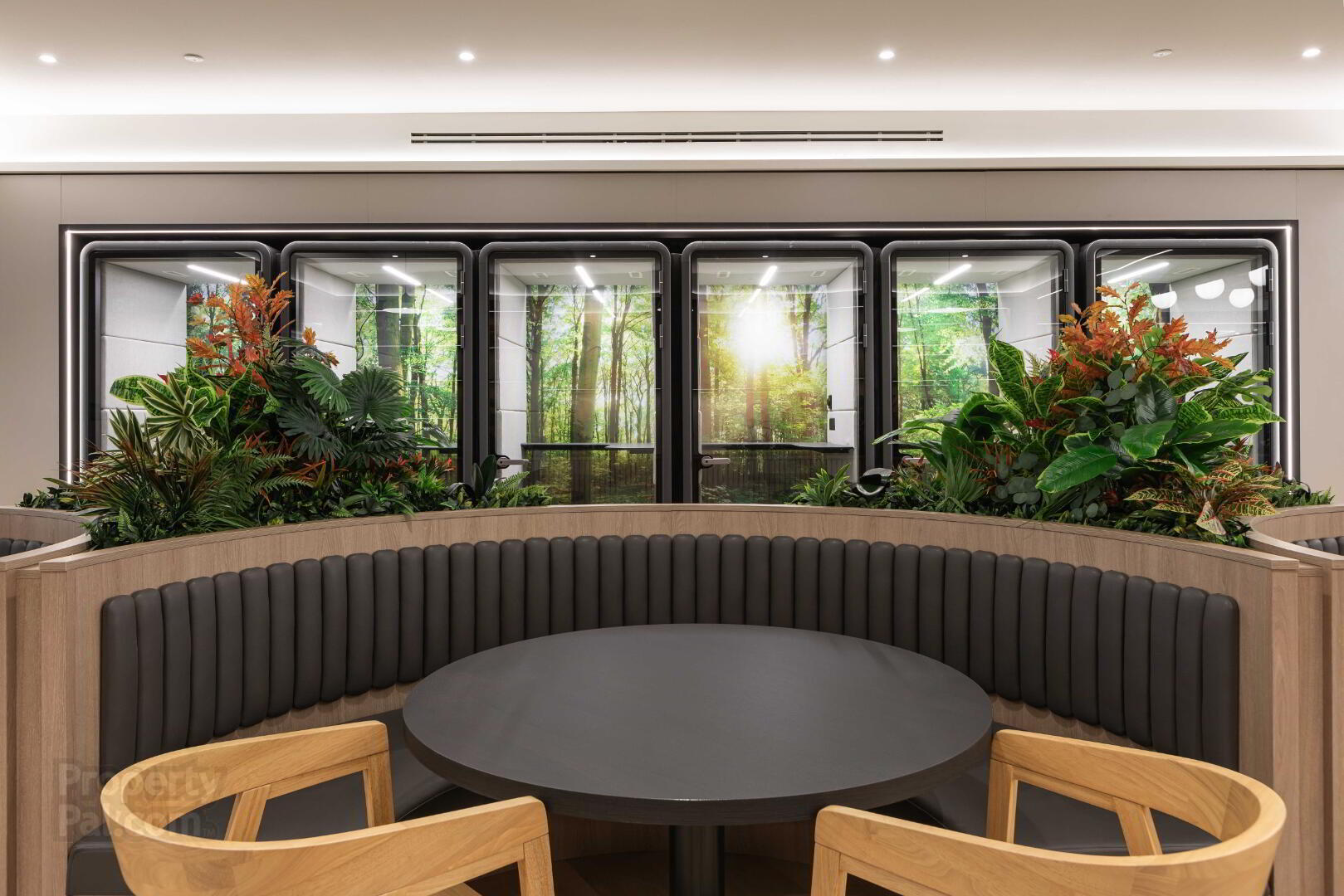 Metro Office, 6-9 Donegall Square South 37 of 37
