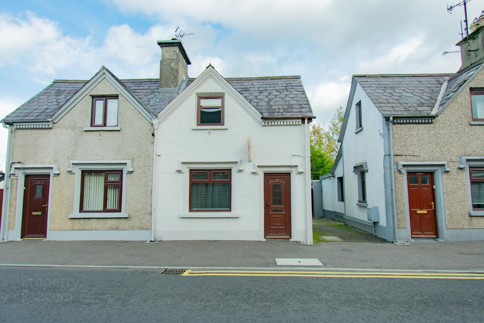 19 Fenaghy Road