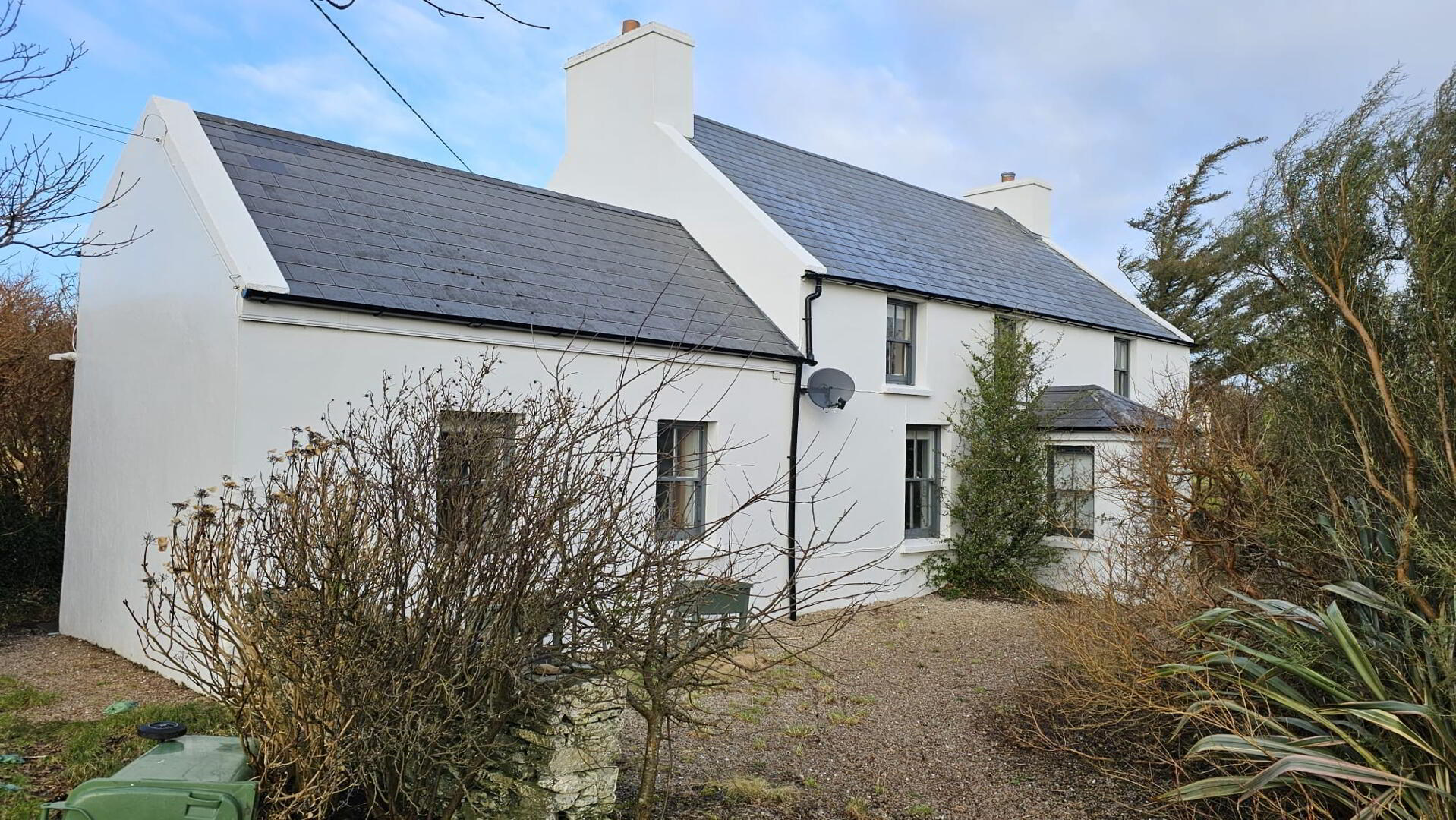 Cobblers Cottage, Baltony