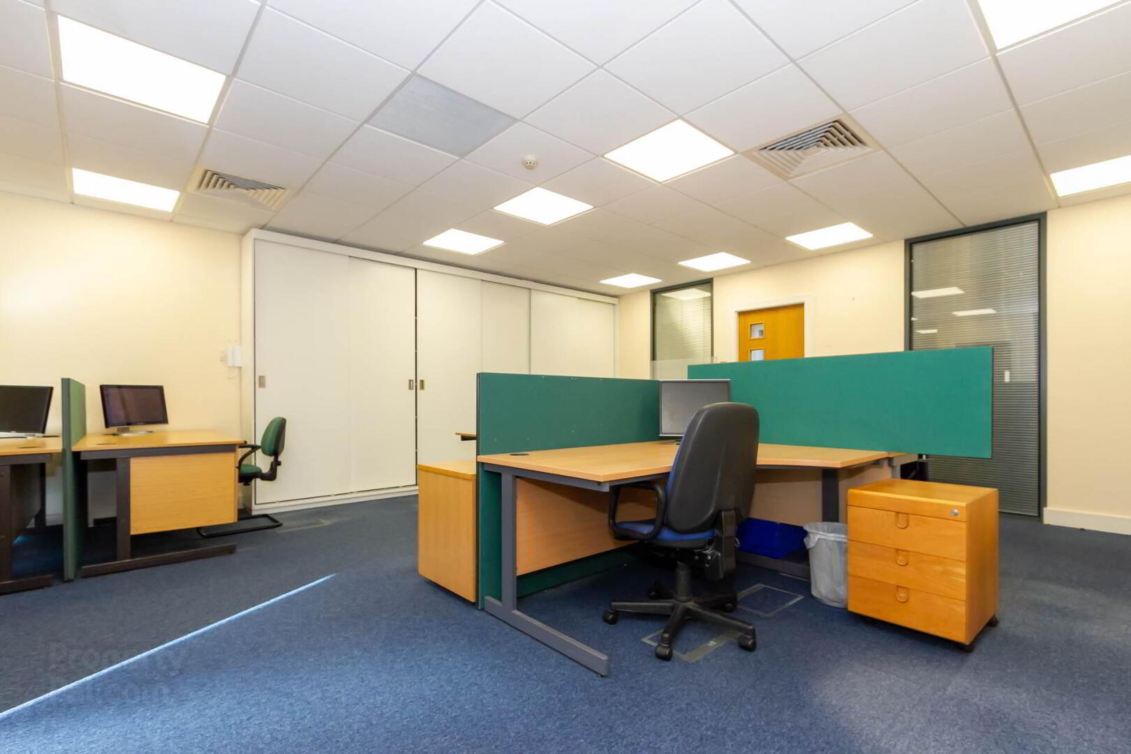 Unit 5 Block, F Nutgrove Office Park 6 of 23