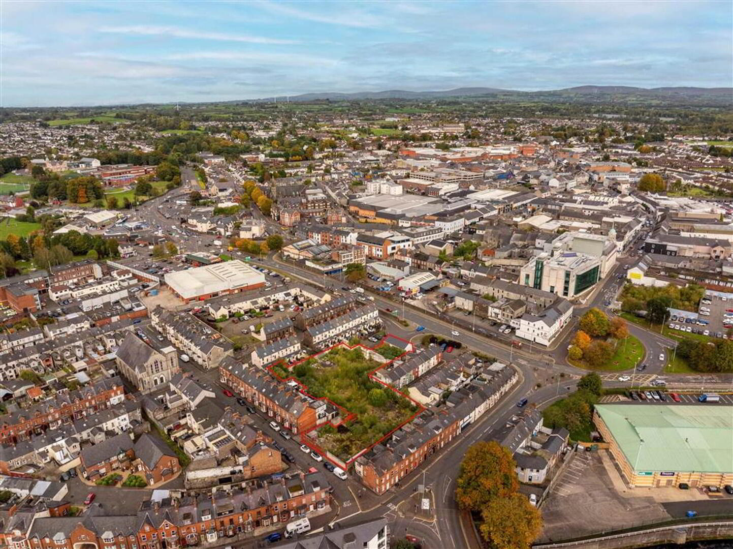 Clonavon Road South, 2-4 North Street