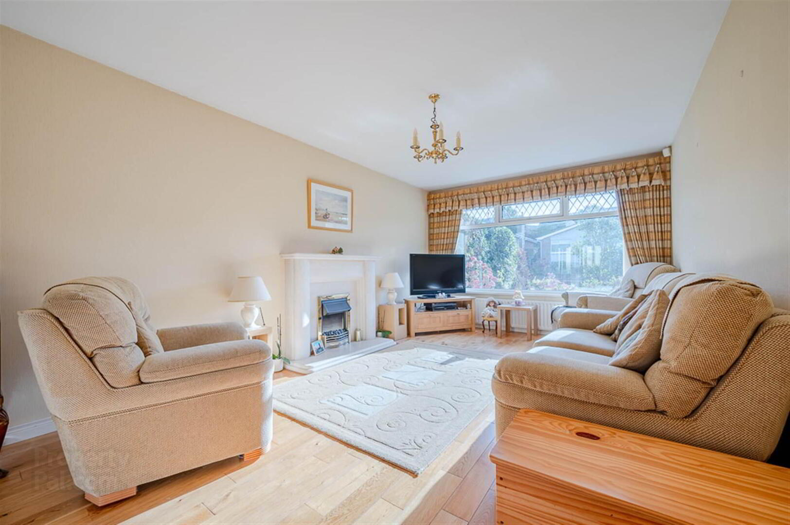 49 Towerview Crescent 6 of 17