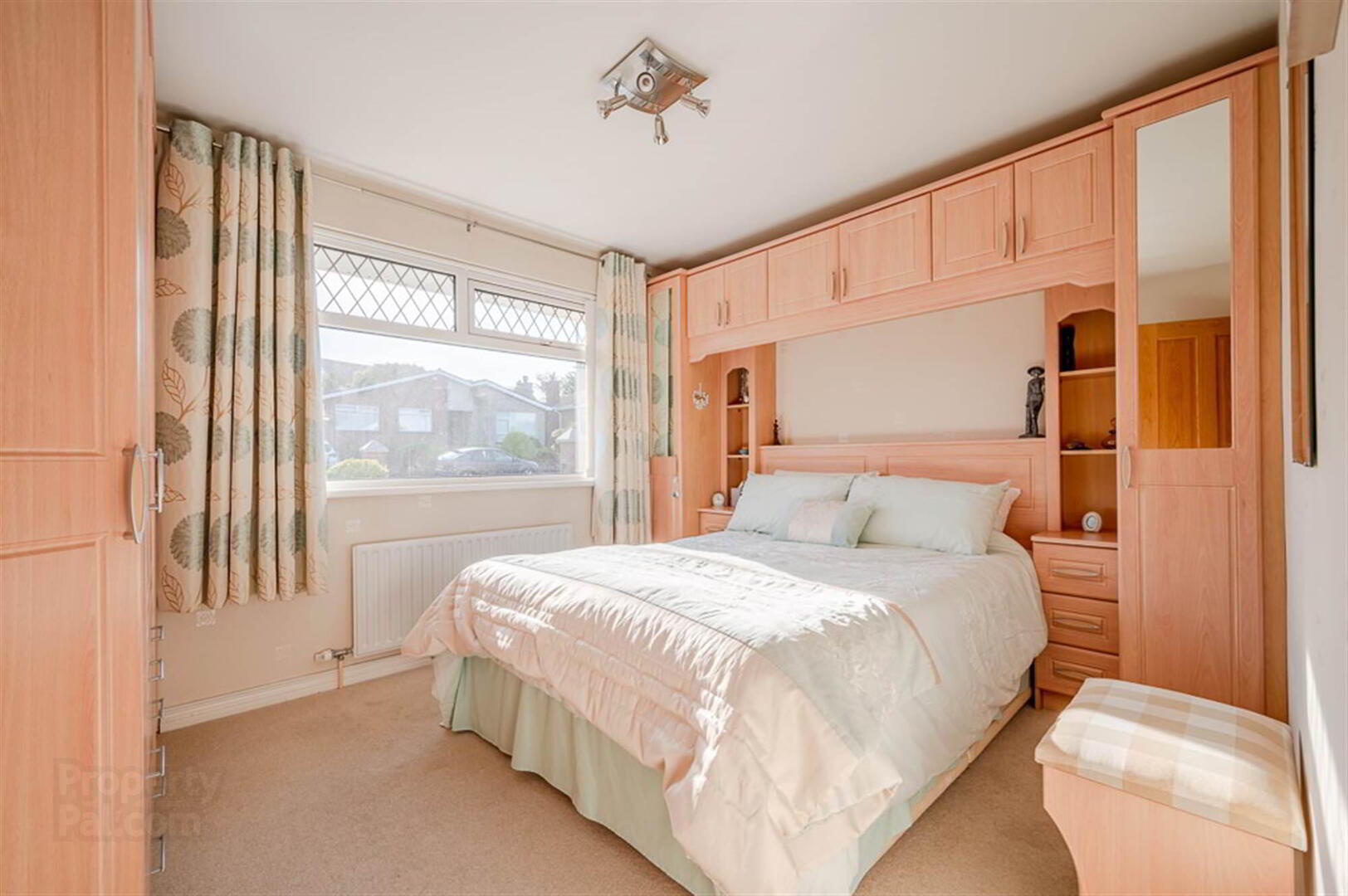 49 Towerview Crescent 13 of 17