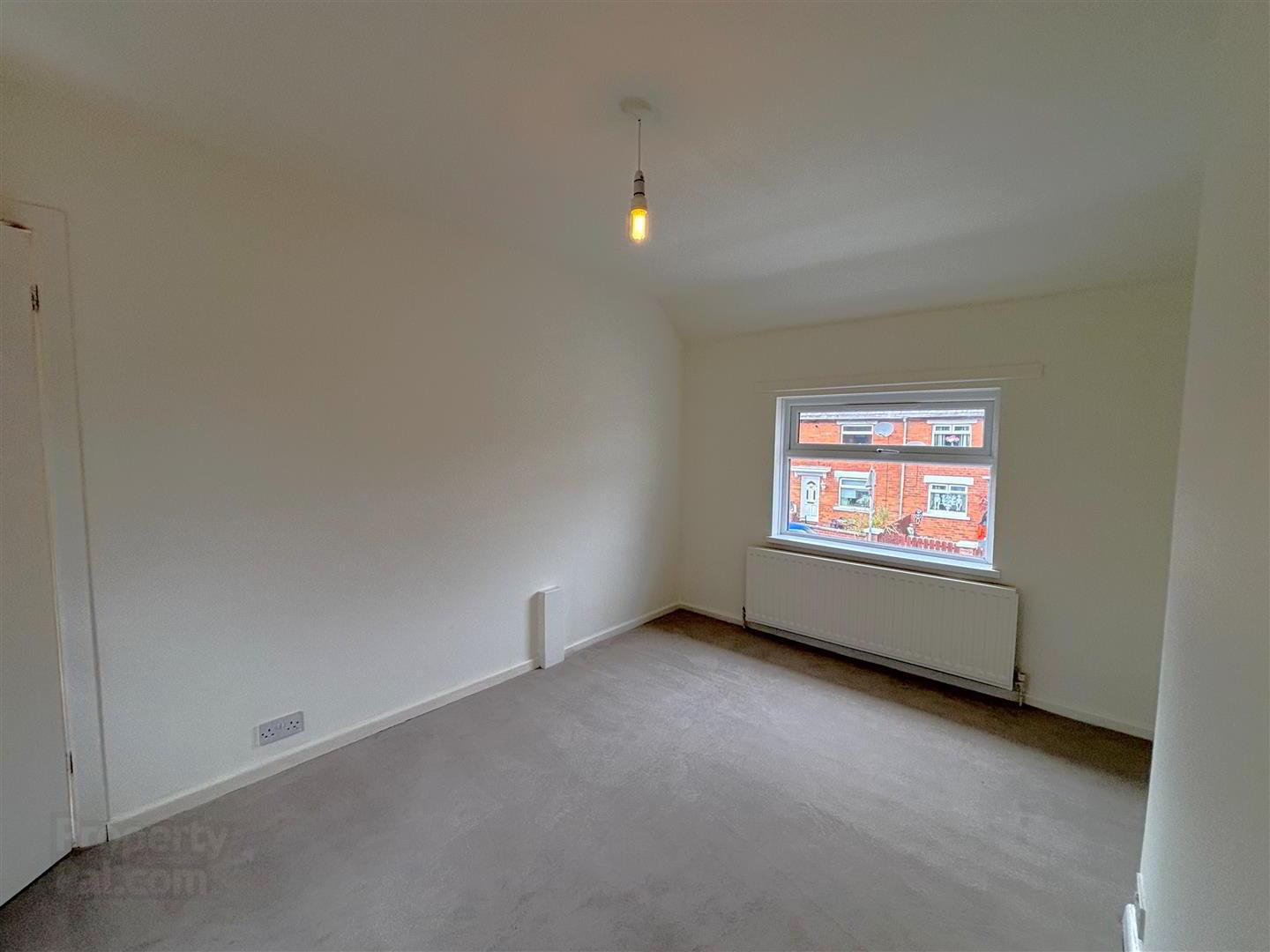 96 Premier Drive 16 of 23