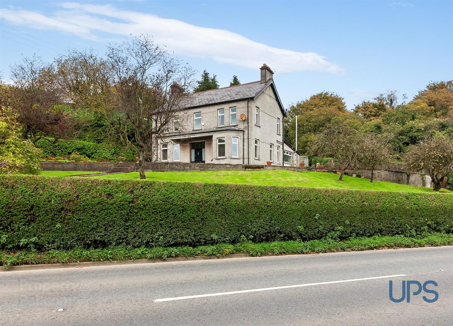 35 Colinglen Road 4 of 44