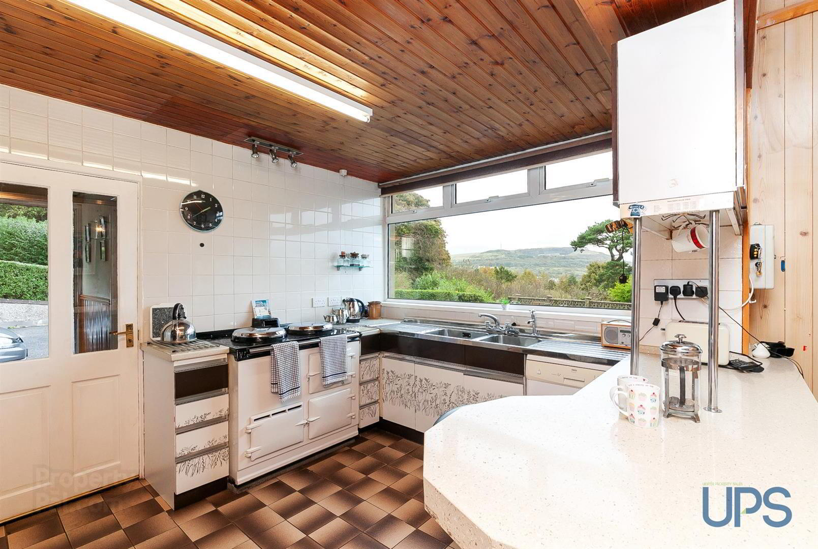 35 Colinglen Road 15 of 44