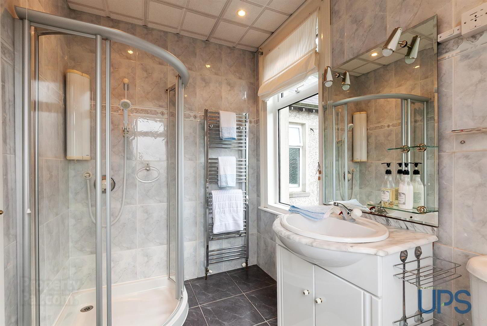 35 Colinglen Road 24 of 44