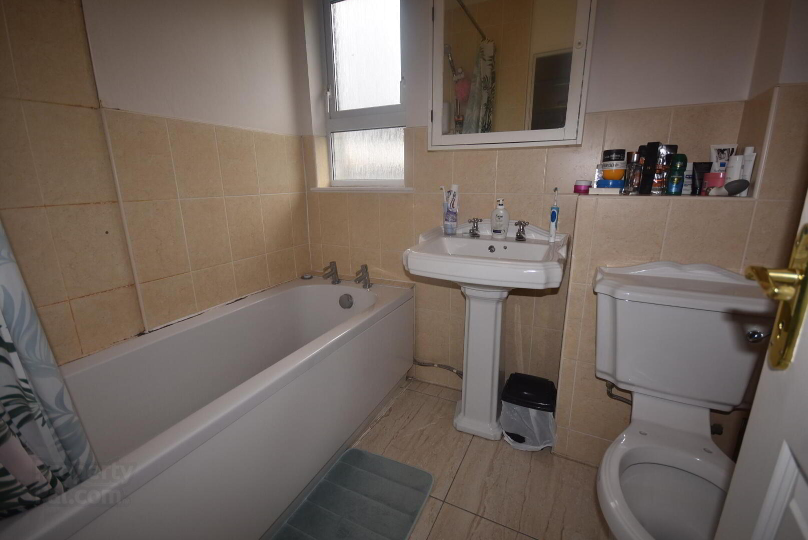 33 Slieve Snacht Close 11 of 12