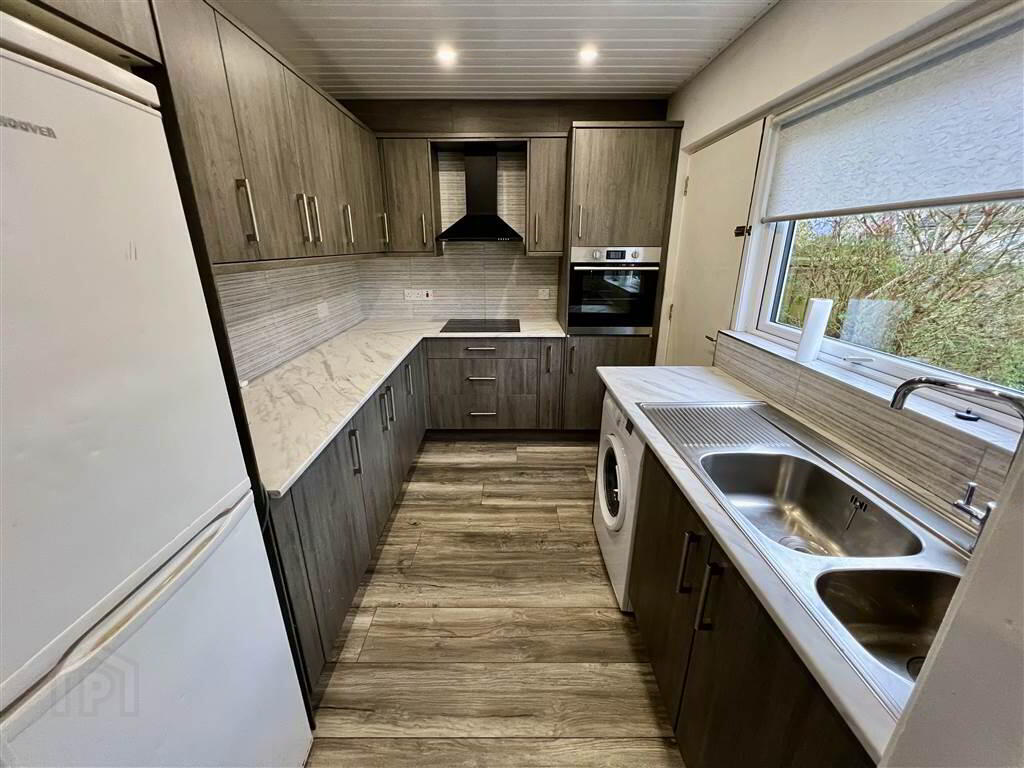 19 Kilwarlin Crescent 6 of 12