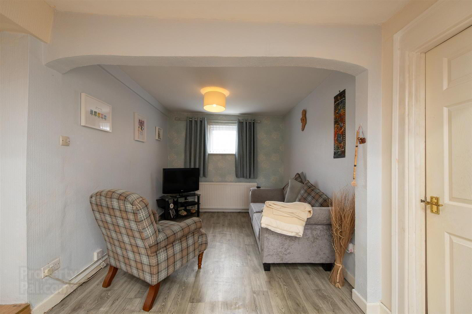 15 Barrack Hill 5 of 26