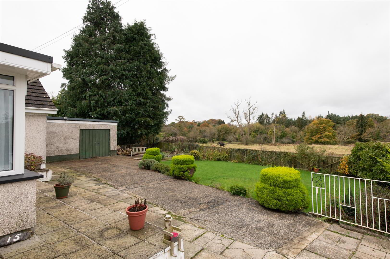 15 Barrack Hill 18 of 26