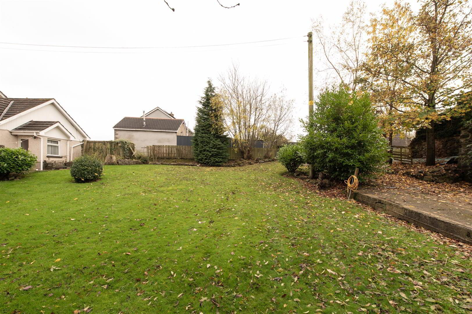 15 Barrack Hill 23 of 26