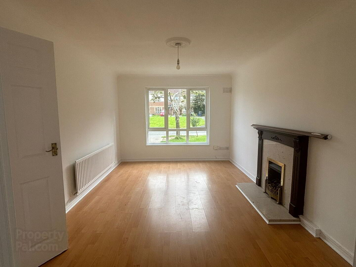 9 Cedarfield Close Donore Road 4 of 14