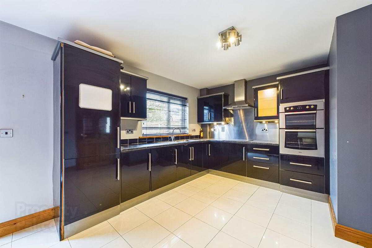 17 Chapelgate 8 of 27