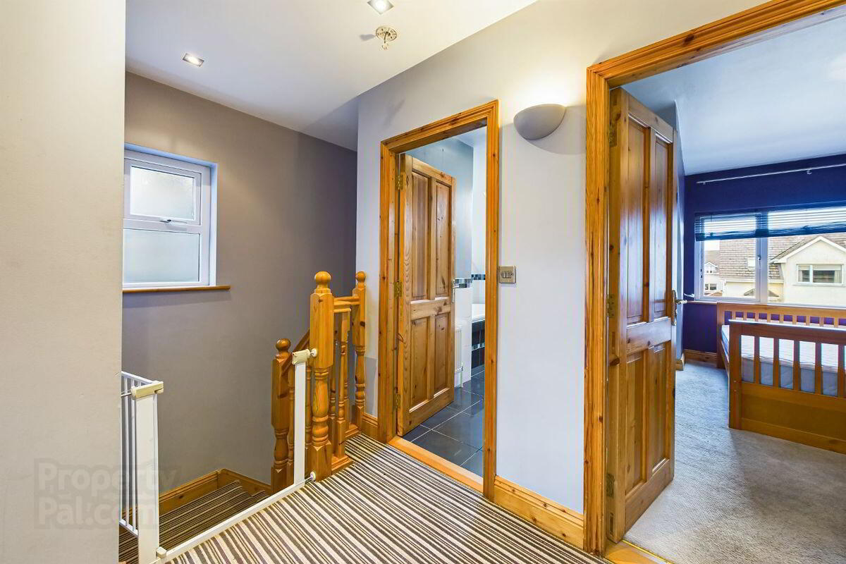 17 Chapelgate 13 of 27