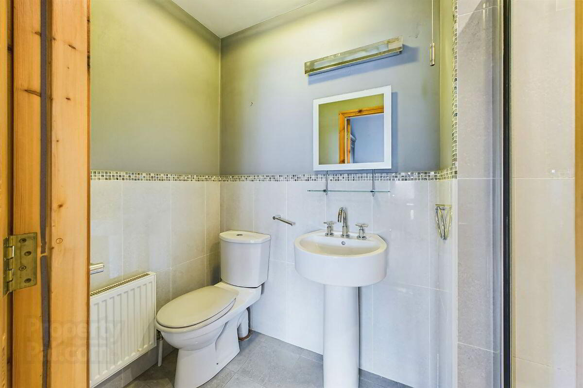 17 Chapelgate 17 of 27