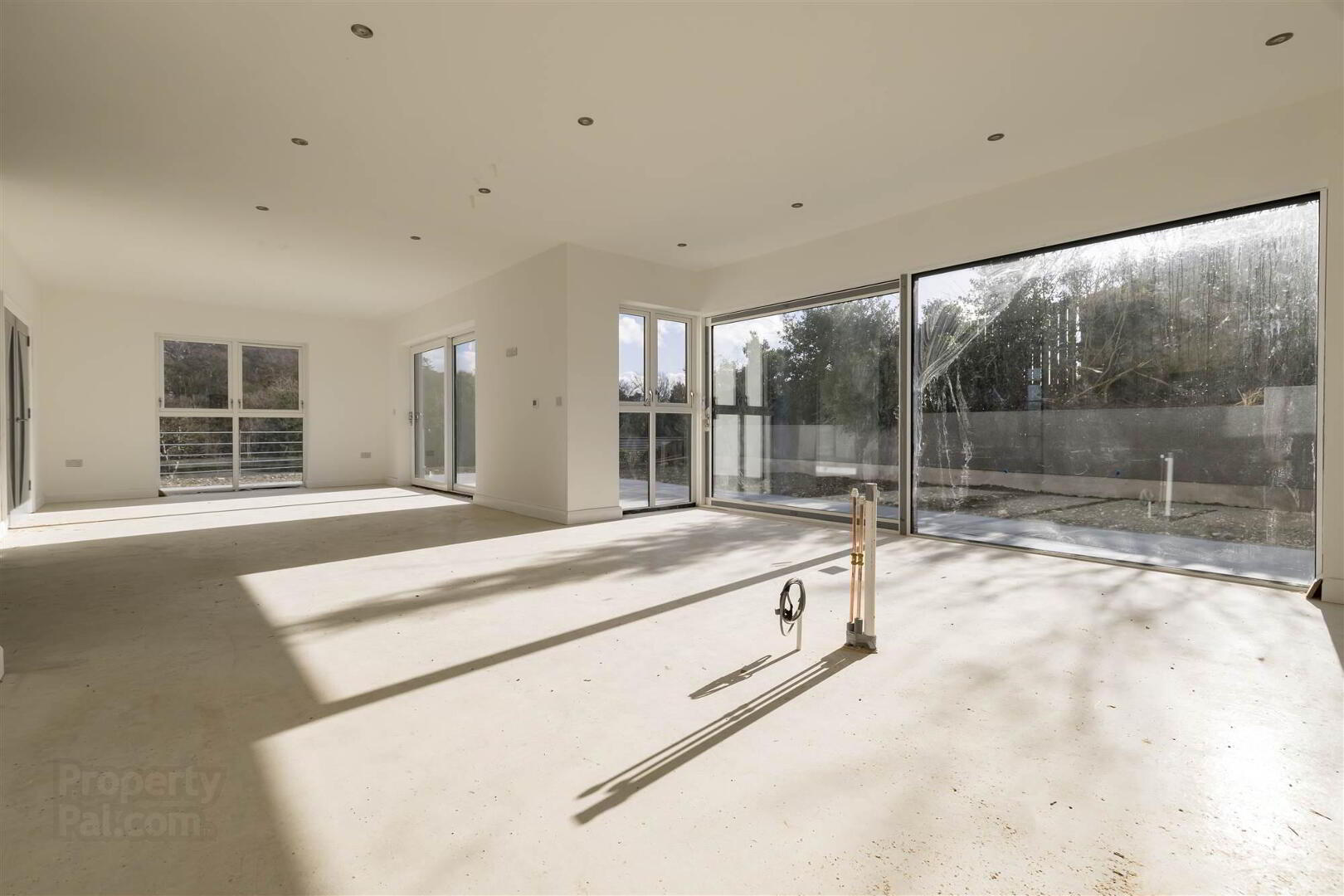 11 Chestnut Brae 13 of 39