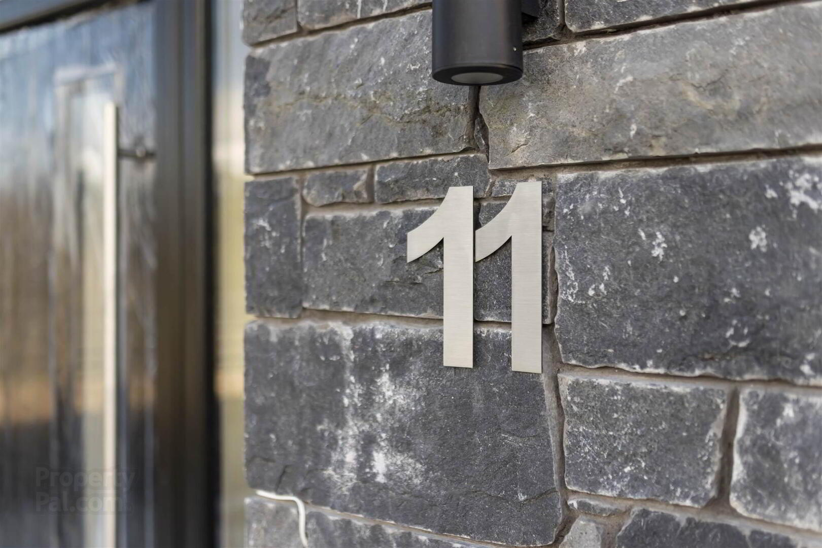 11 Chestnut Brae 5 of 39