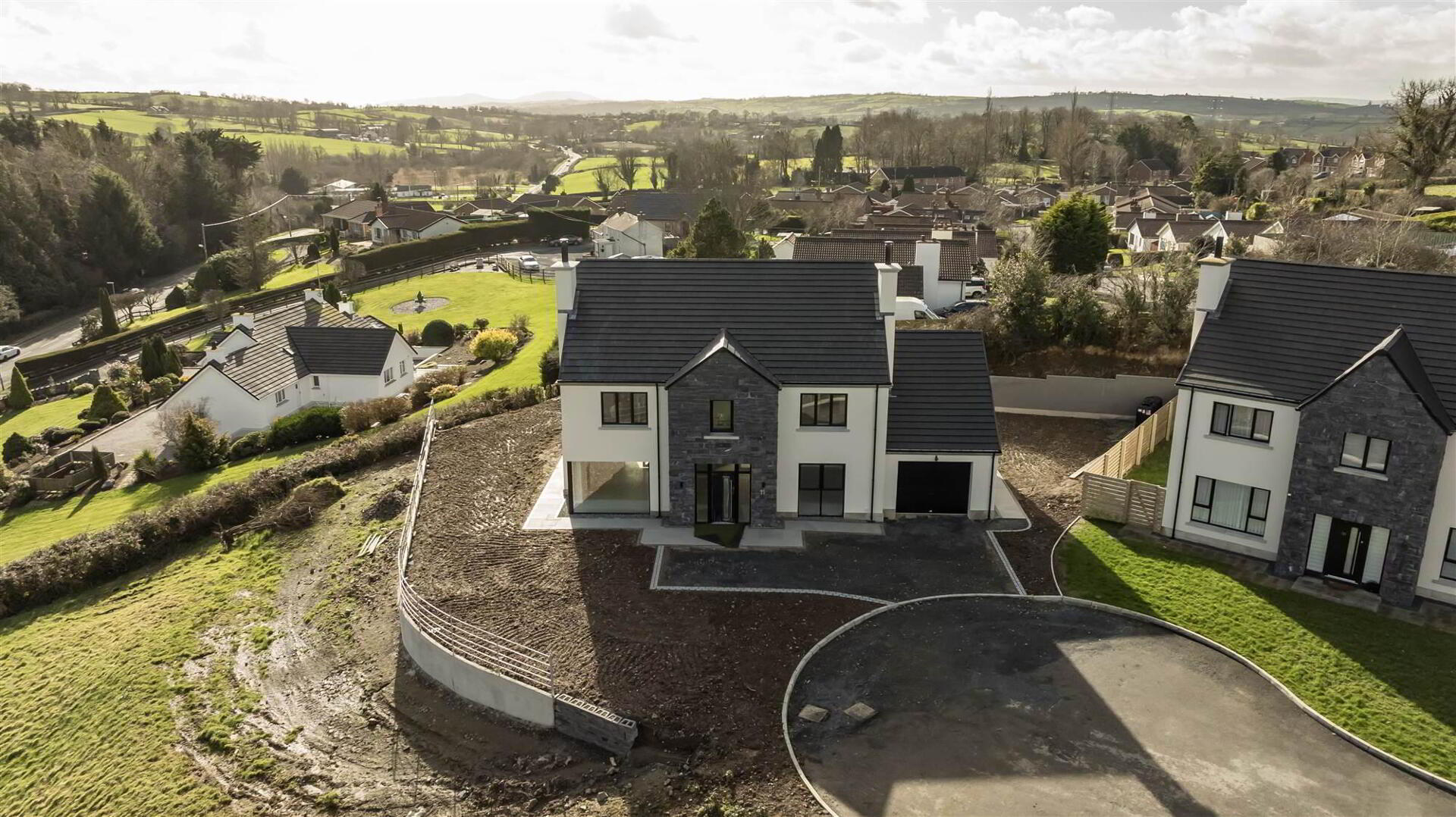 11 Chestnut Brae 33 of 39