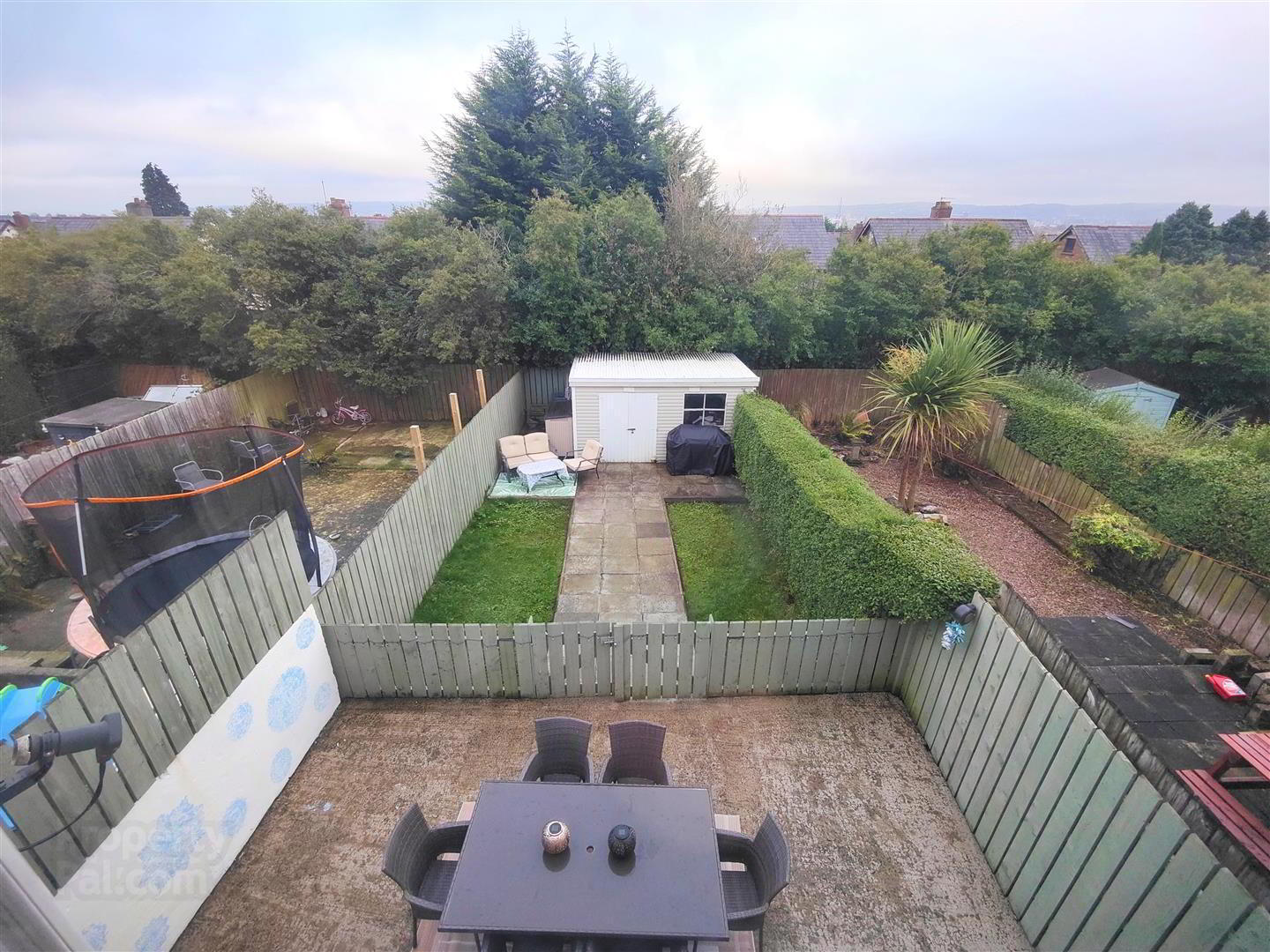 87 Joanmount Park 28 of 28
