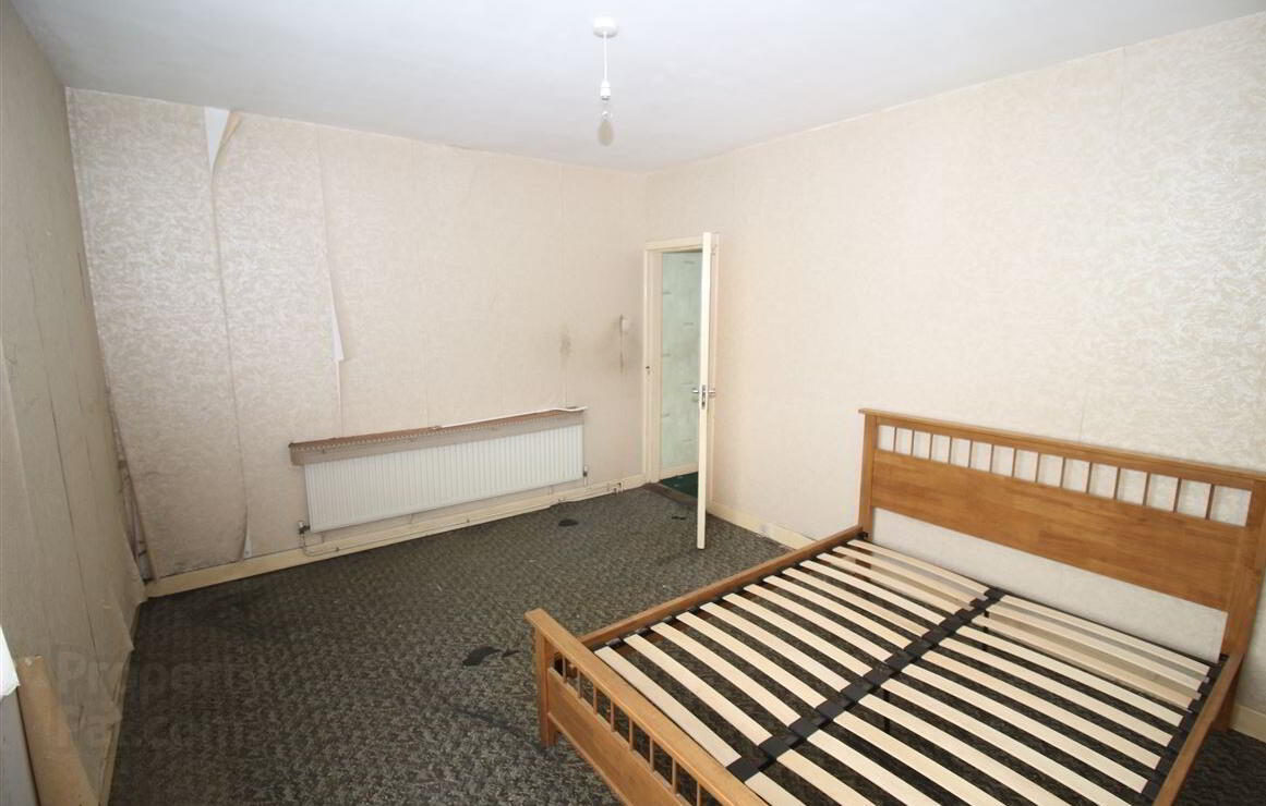 2 Newbrook Road 17 of 23