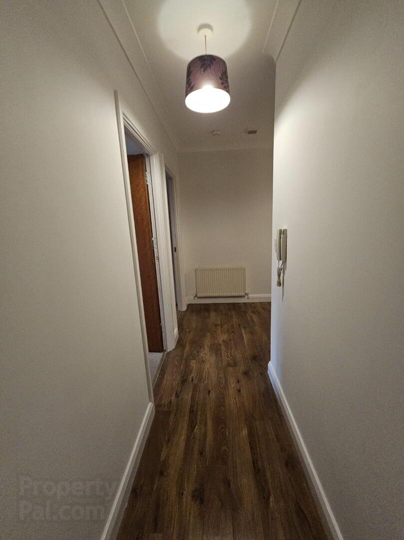 Apt 1 The Chestnut, The Park 7 of 10