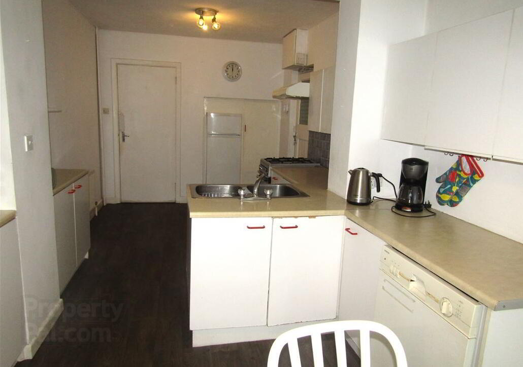 3 Hazeldene Drive 9 of 17