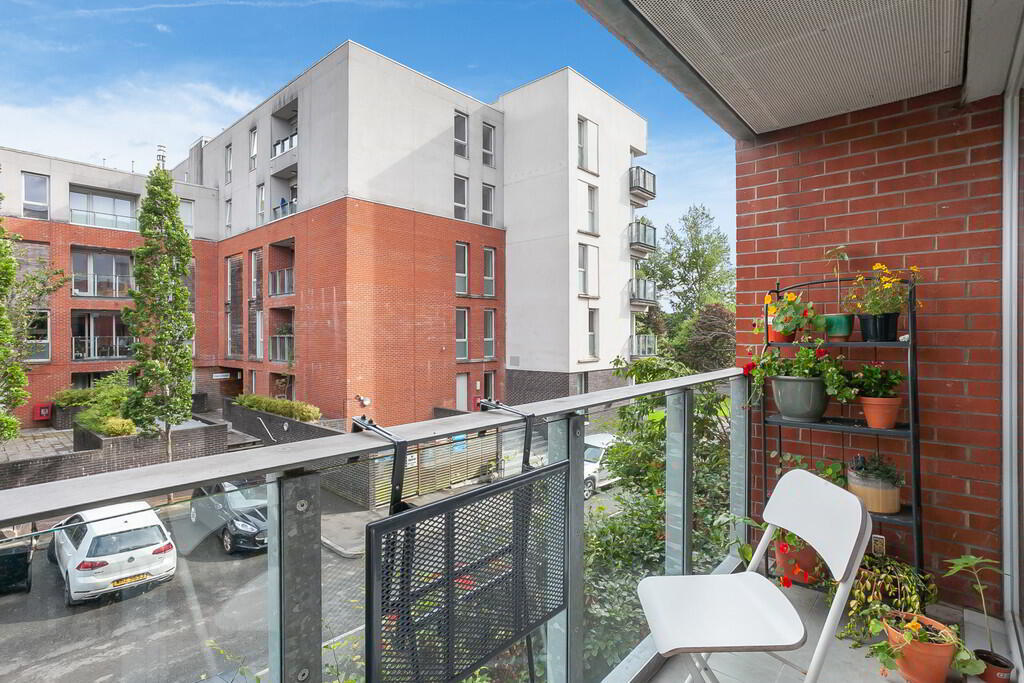9 The Hull Building, 35 Annadale Crescent 16 of 20
