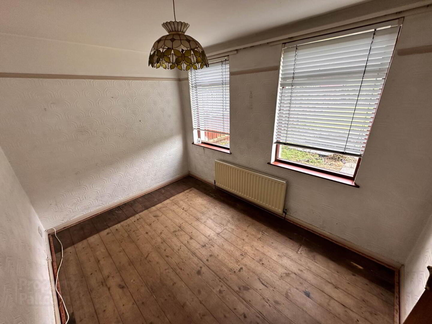 25 Cliftondene Crescent 6 of 16