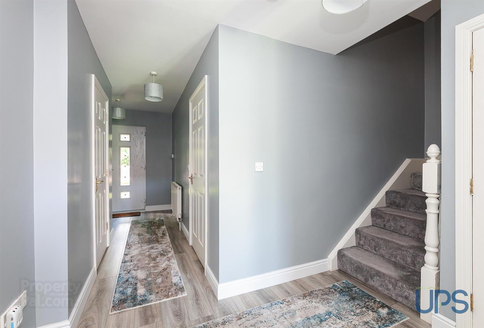 42 St Annes Road 5 of 32