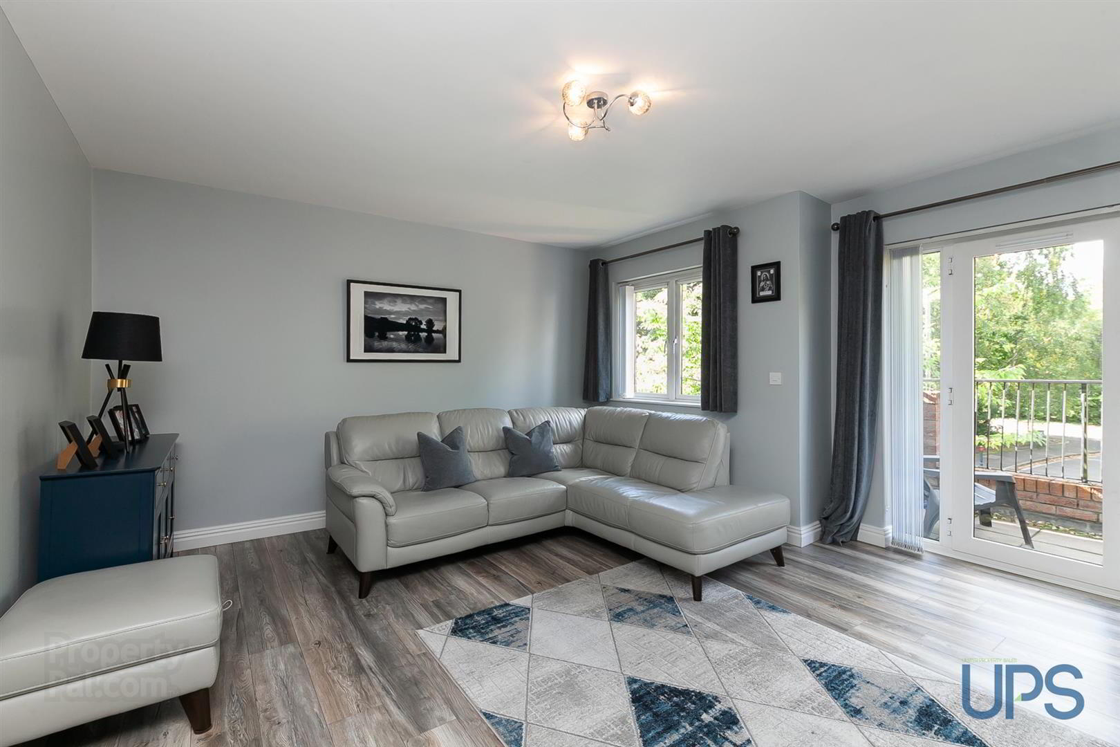 42 St Annes Road 11 of 32