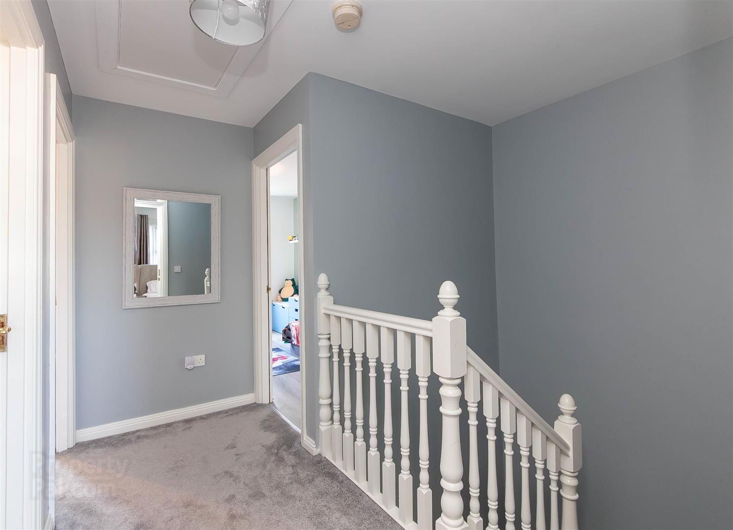 42 St Annes Road 29 of 32