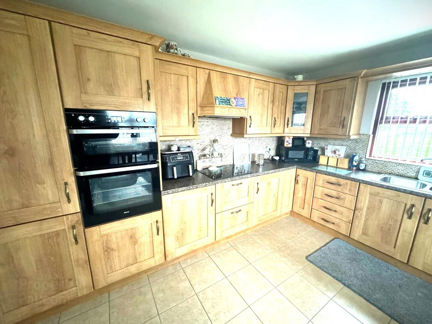 1 Limestone Road 12 of 19