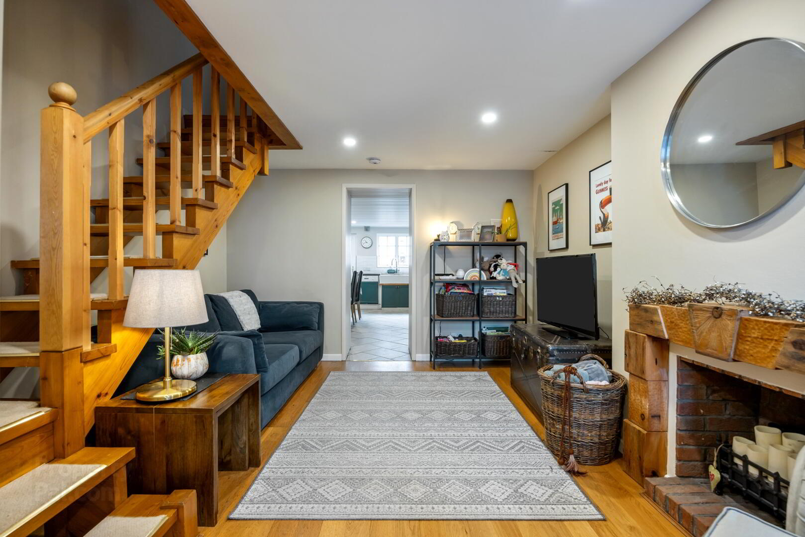 17 Ballynahinch Street 4 of 29