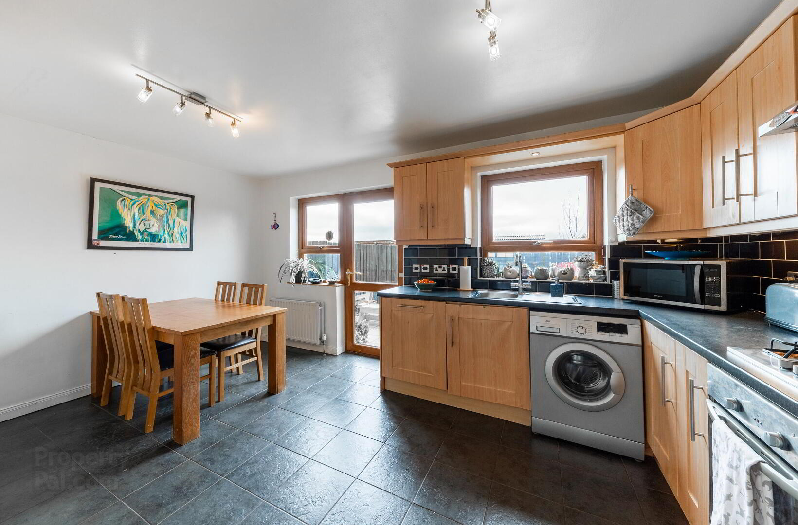 12 Stonebridge Square 8 of 22