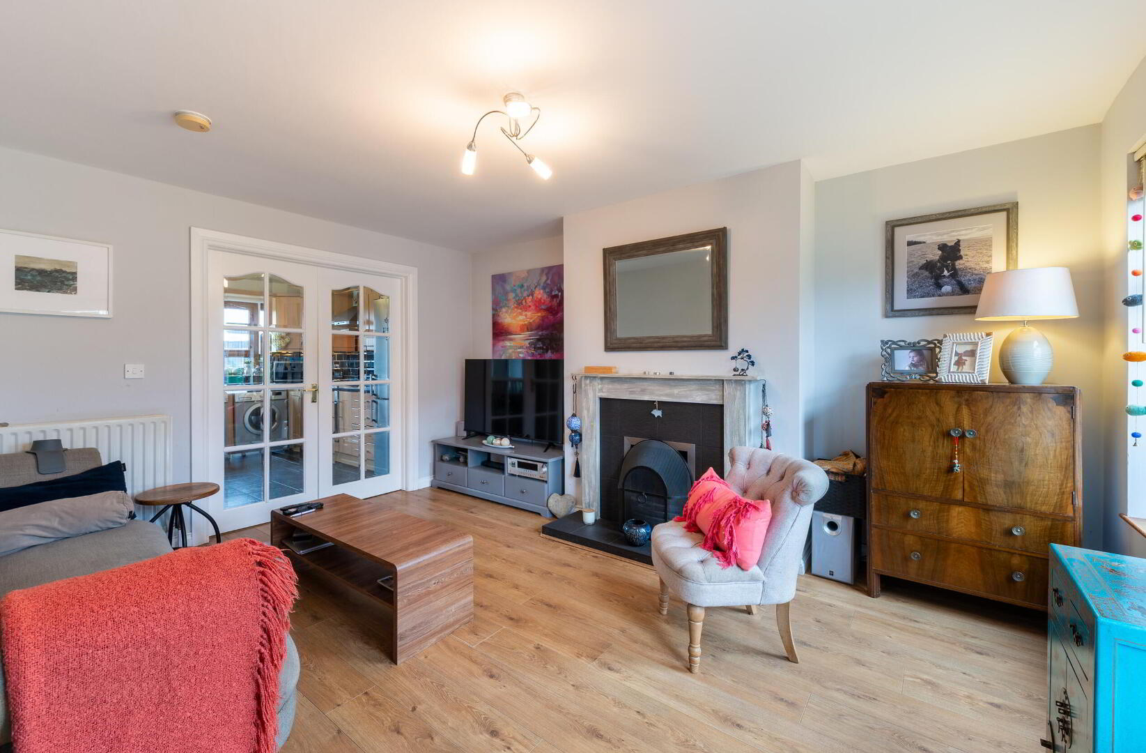 12 Stonebridge Square 4 of 22