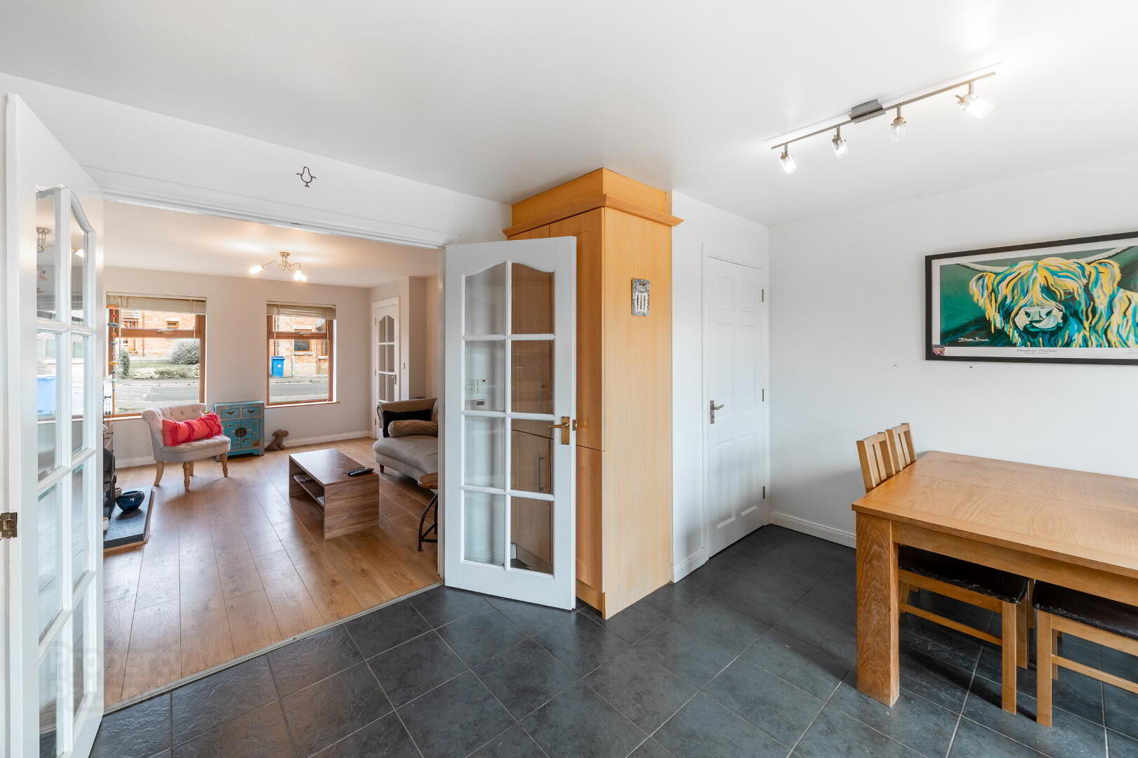 12 Stonebridge Square 6 of 22