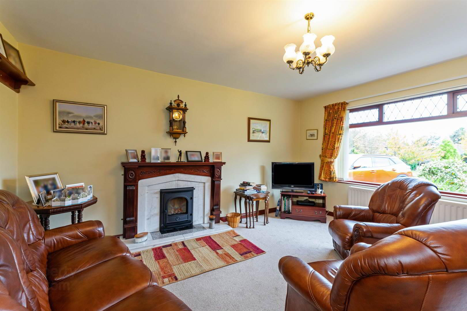 5 Brooklands Drive 4 of 18