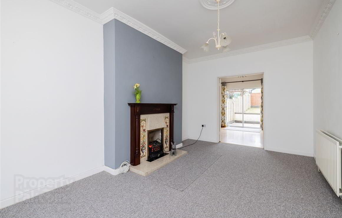 18 Monastery Gate Avenue 4 of 25