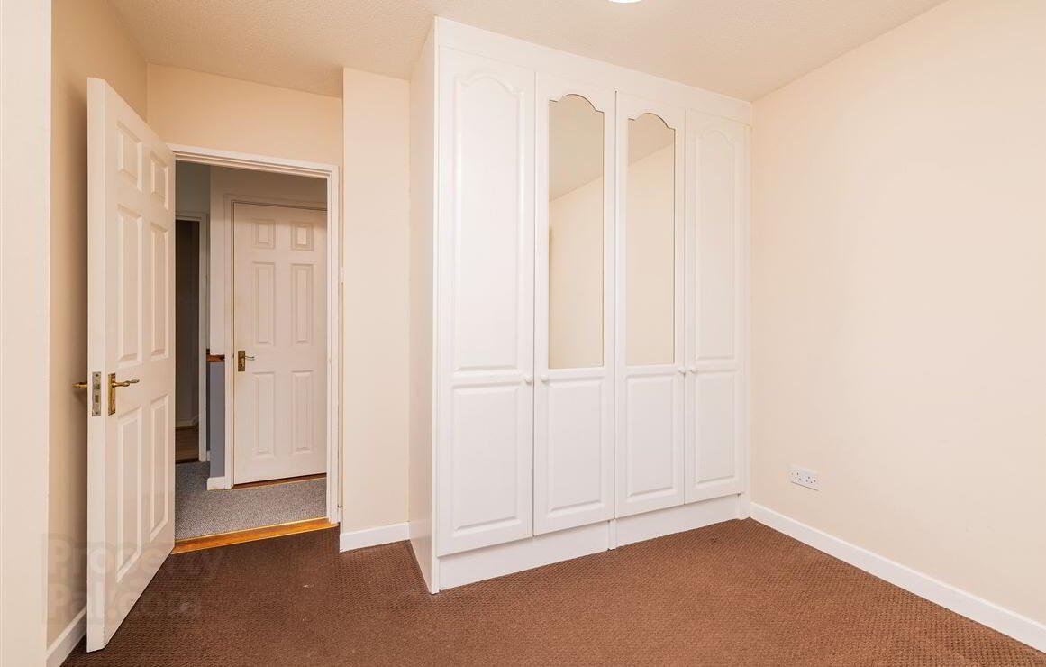 18 Monastery Gate Avenue 14 of 25