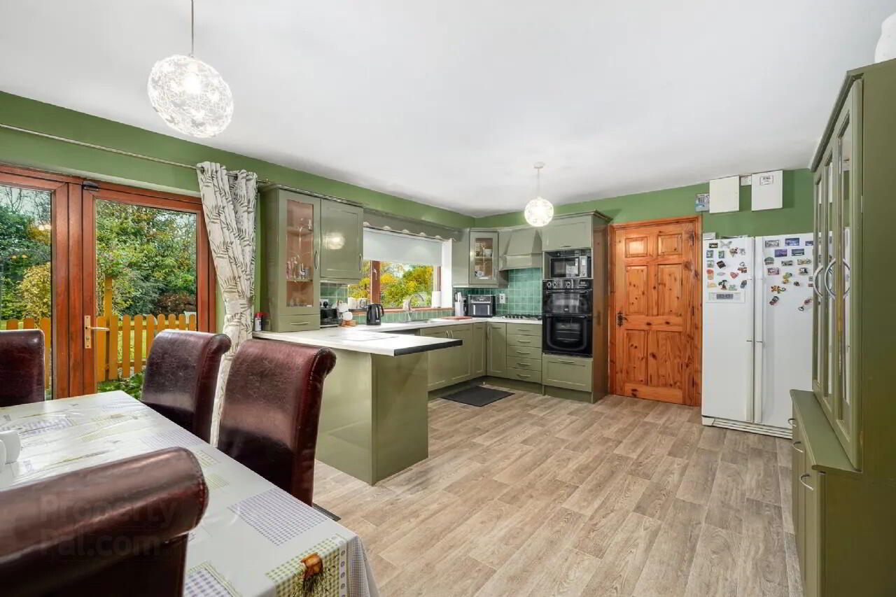 50 Swiftbrook Glen 7 of 33