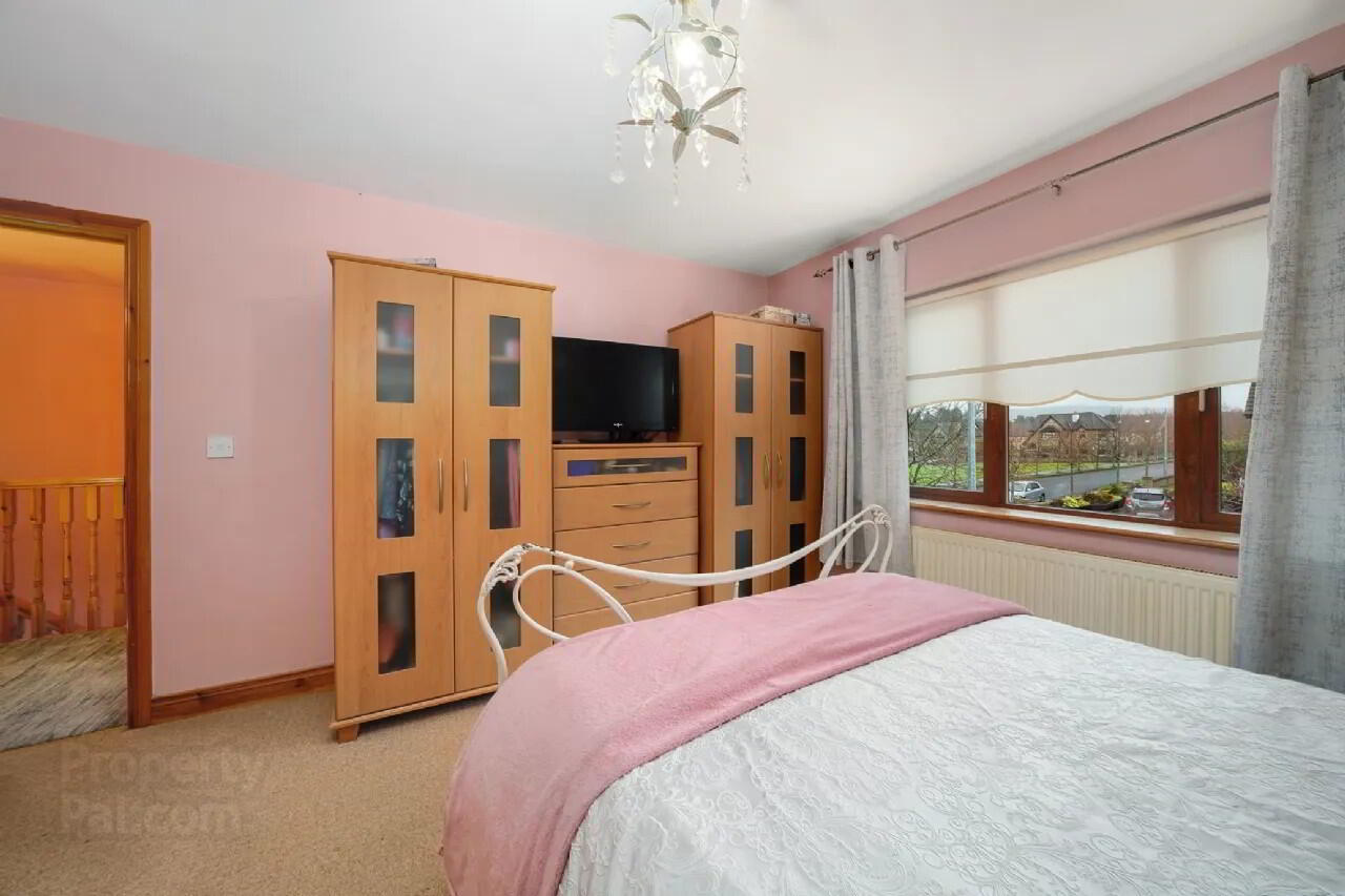 50 Swiftbrook Glen 16 of 33